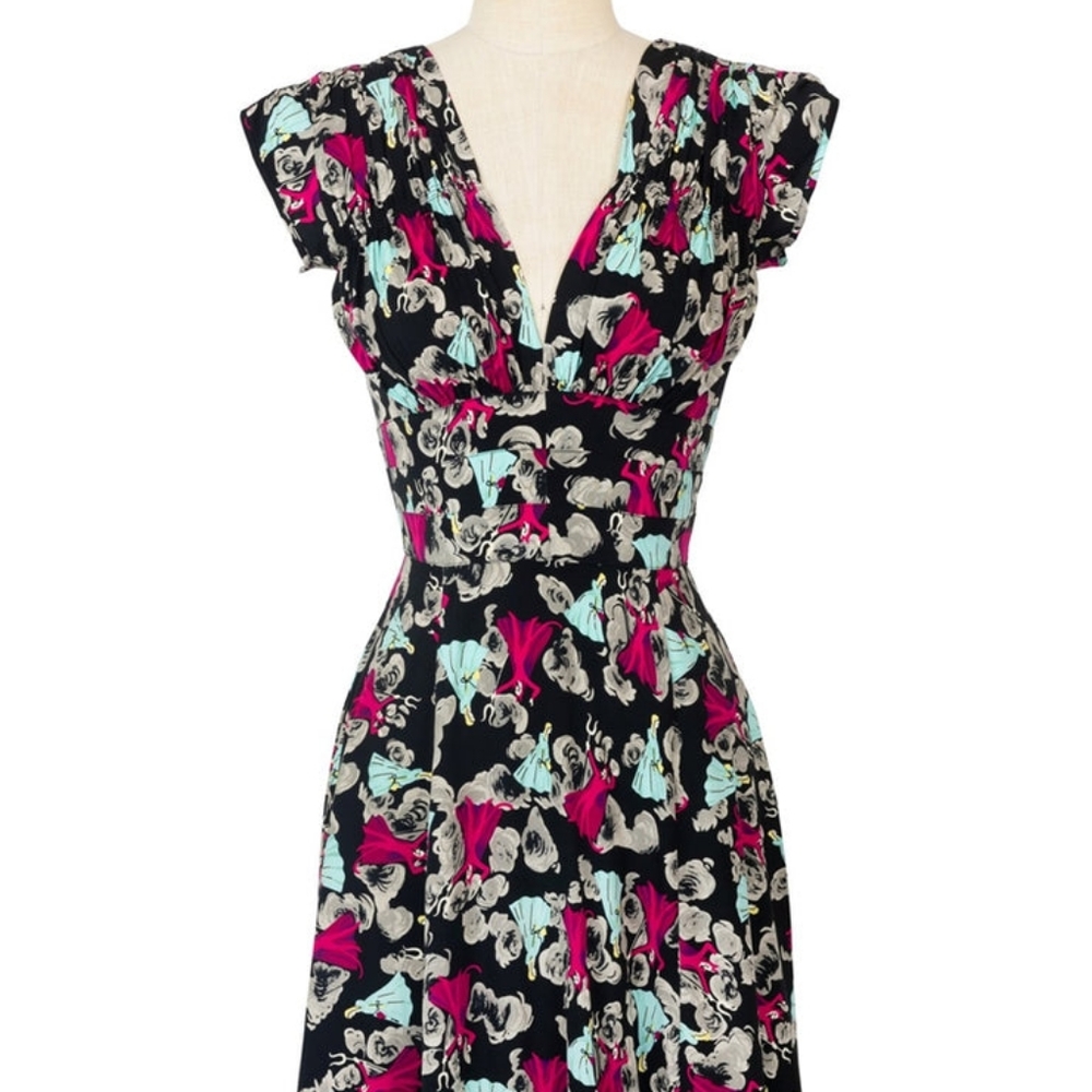 EUC Trashy Diva 1940s Temptation Candice Gwynn V cut Stretch Rayon Dress 2 XS